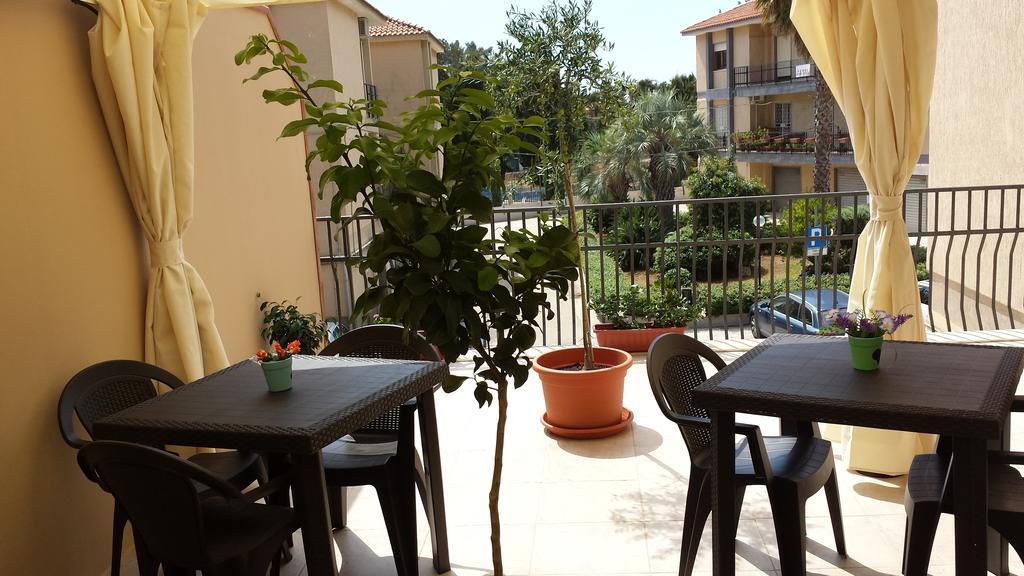 Il Terrazzo Di Archimede 2*